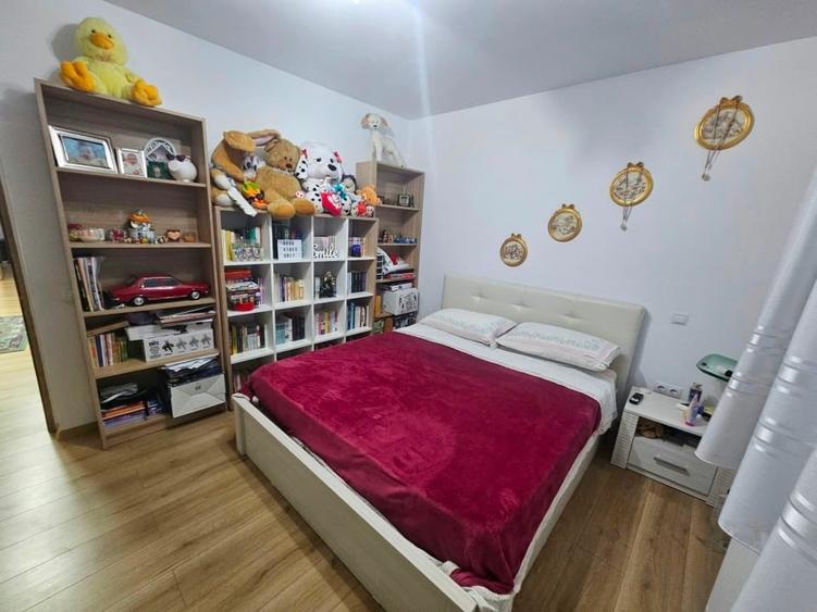 Casă individuală cu 4 camere cu Teren 1260 Mp în Central
