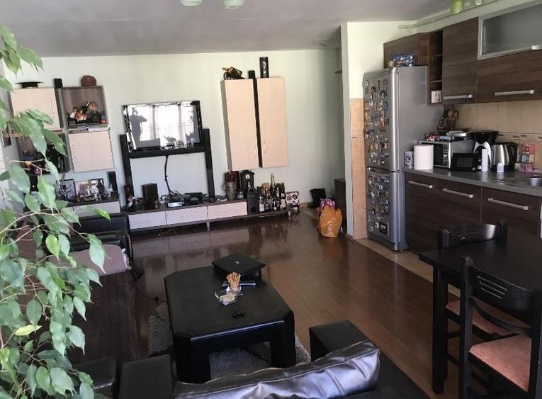 Apartament cu 3 camere,terasa,parcare,etaj interemdiar, zona Sub cetate - 6