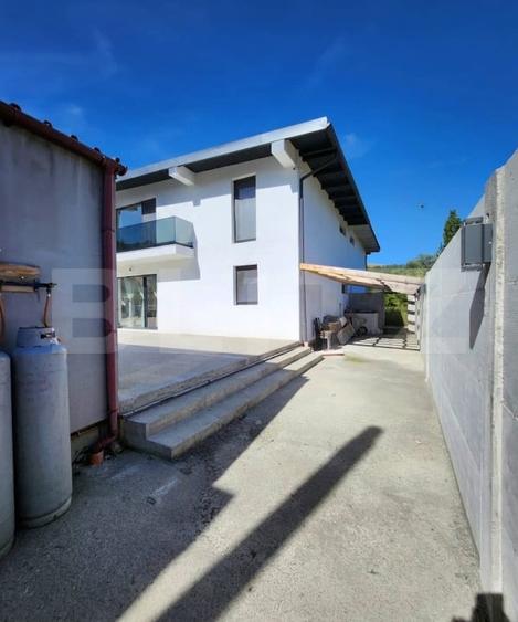 Duplex cu 3 camere cu Garaj în Gilău