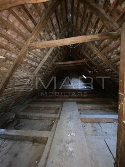Apartament cu 5 camere în Turnișor