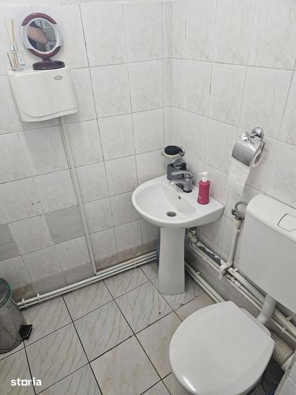 Spațiu comercial, de 69 mp, în Central