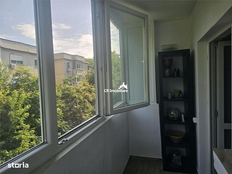 Garsonieră decomandată în Virtuții