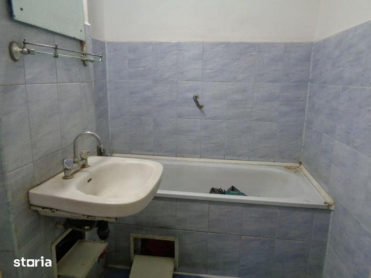 Garsonieră în Pârneava