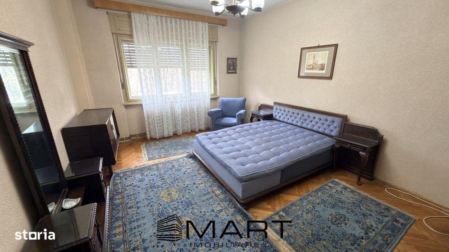 Apartament cu 3 camere în Sub Arini