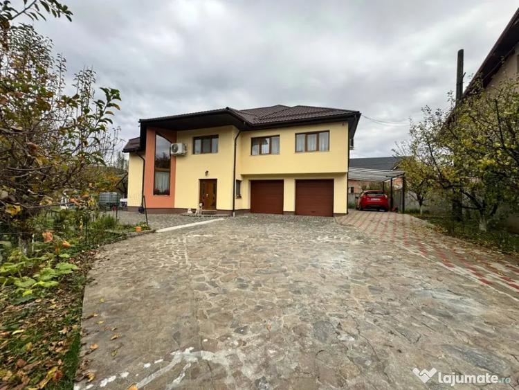 Casă cu 5 camere cu Teren 1310 Mp în Central