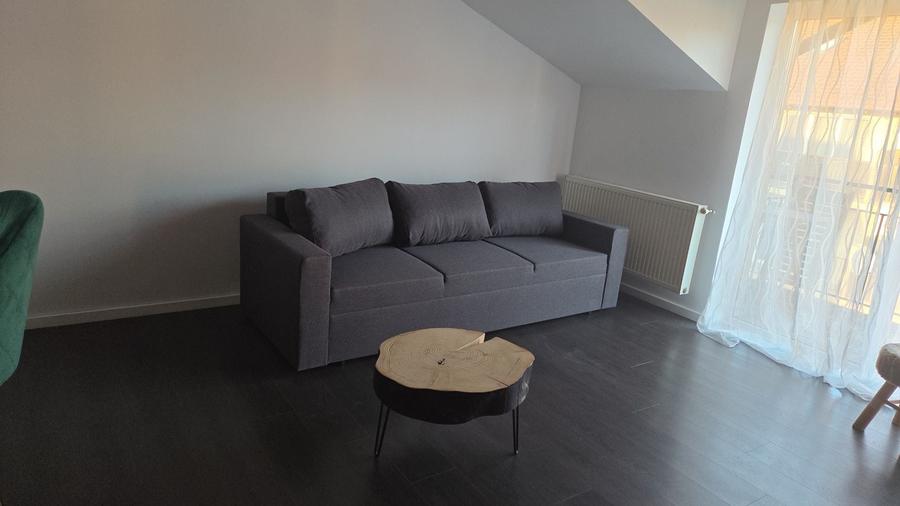 Apartament cu 2 camere decomandat în Florești