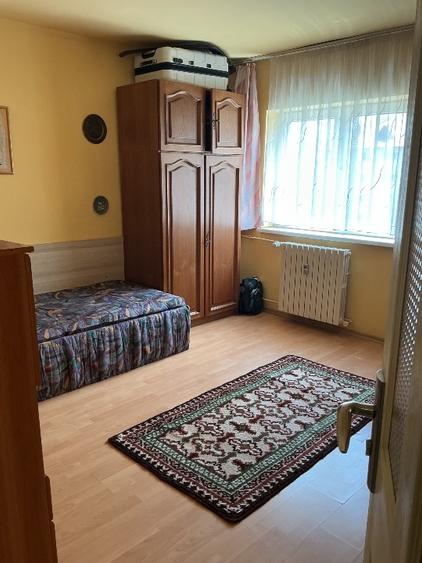Garsonieră decomandată, mobilată în Băile Miercurea