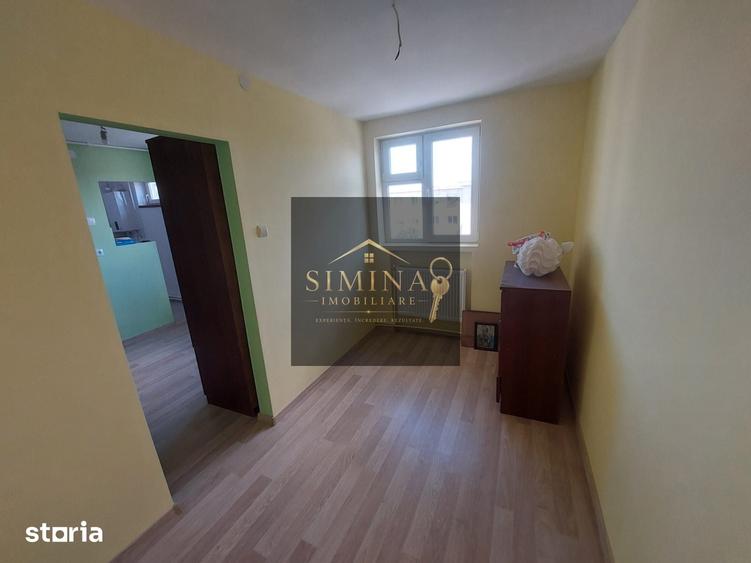 Apartament cu 2 camere în Rovinari