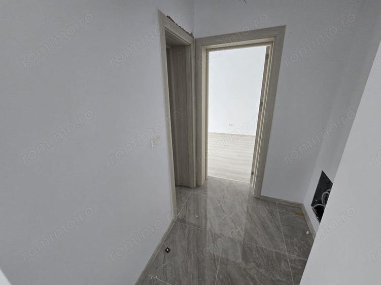 Apartament cu 2 camere decomandat în Girocului