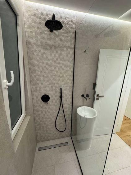 Apartament cu 2 camere decomandat în Exterior Vest