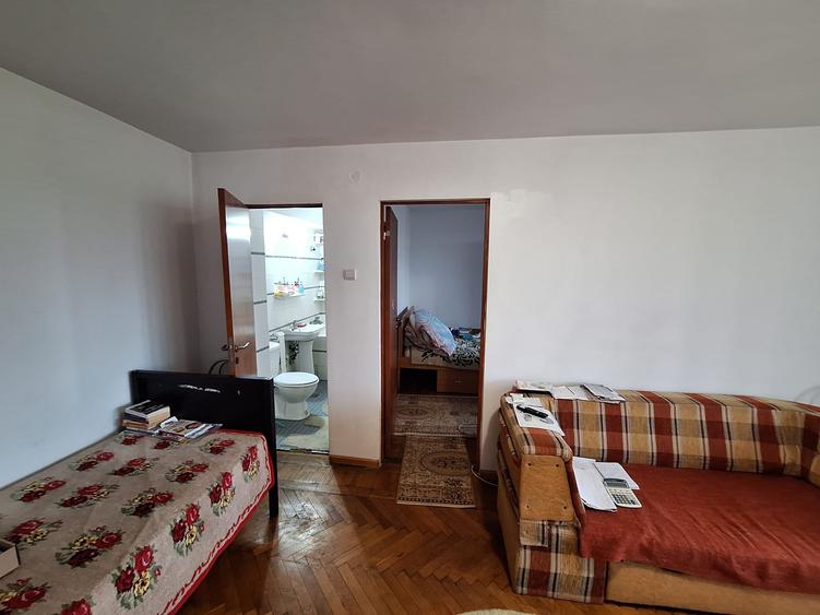 Apartament cu 2 camere semidecomandat în Ștefan cel Mare