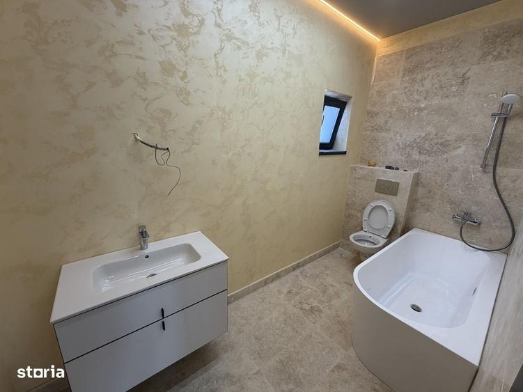 Casă cu 4 camere în Domnești