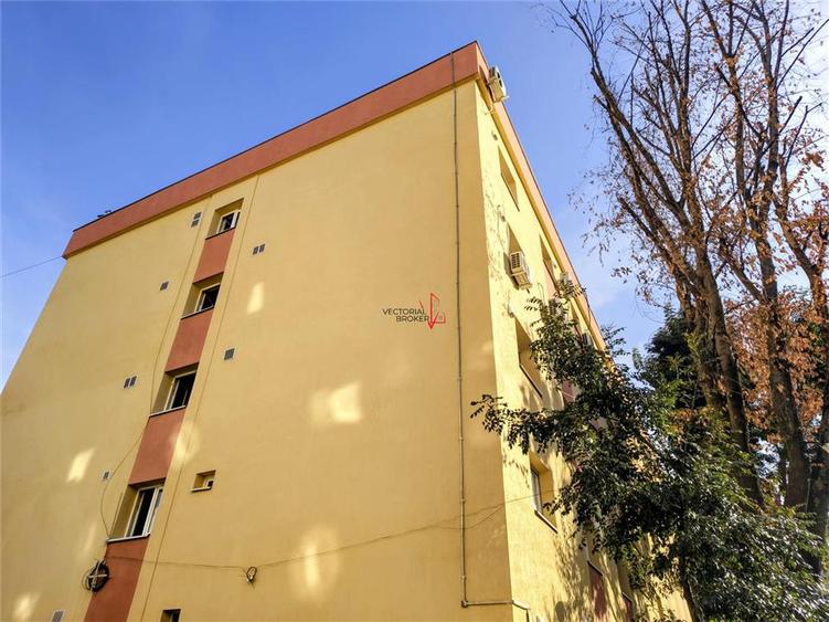 Garsonieră decomandată în Ozana