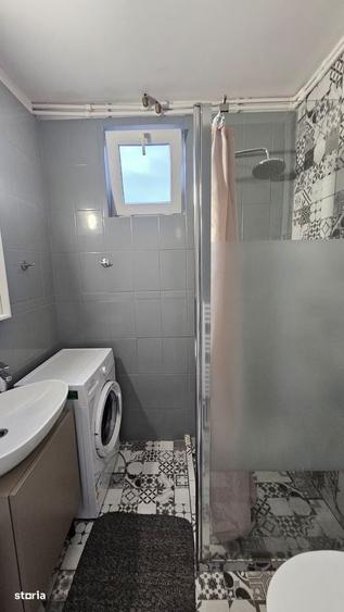 Apartament cu 2 camere decomandat în Curteni