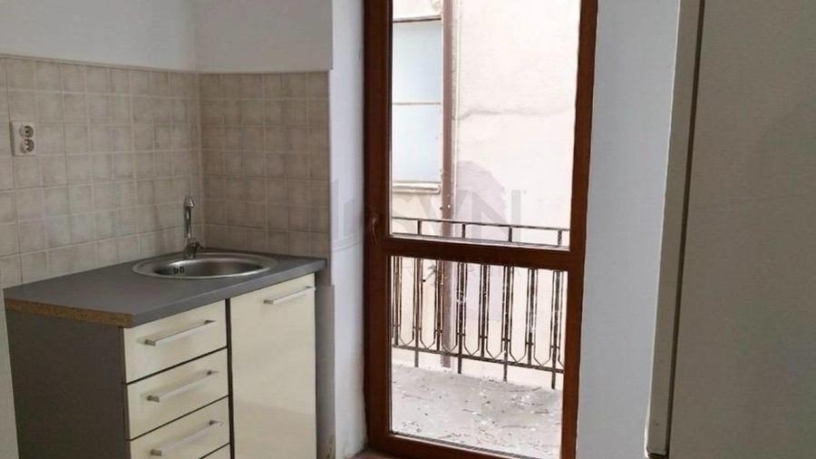 Apartament cu 3 camere decomandat în Ferdinand