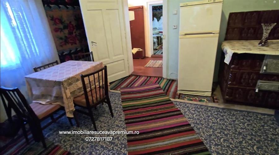 Casă individuală cu 6 camere cu Teren 12500 Mp în Sasca Mică