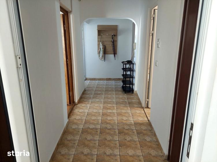 Apartament cu 2 camere în Drumul Taberei