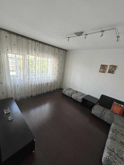 Apartament cu 2 camere decomandat în Ultracentral