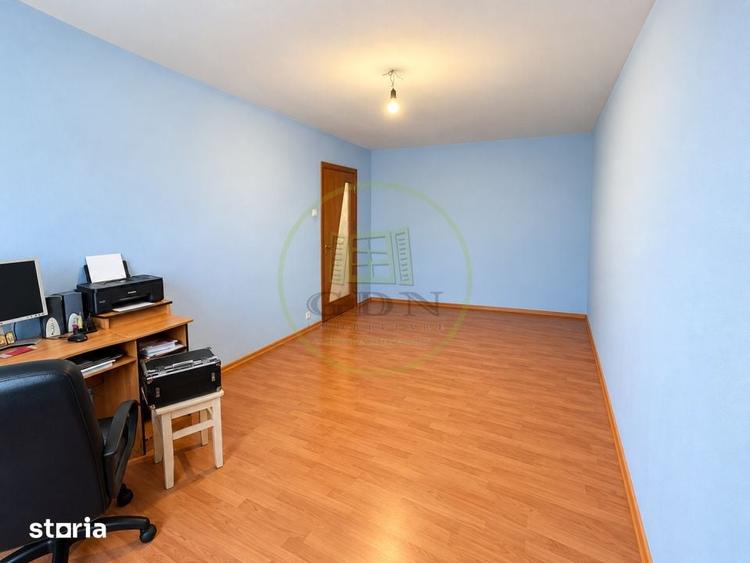 Apartament cu 3 camere în Rahova