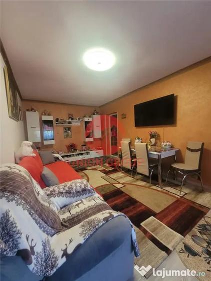 Casă cu 3 camere cu Teren 236 Mp în Central