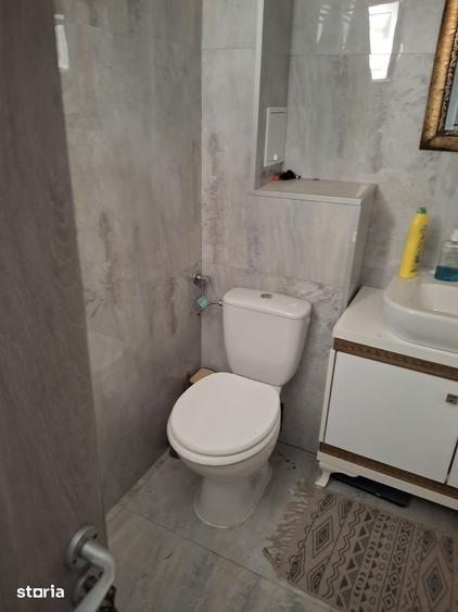 Casă cu 4 camere cu Teren 315 Mp în Giulești