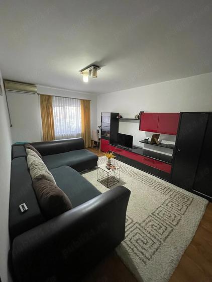 Apartament cu 2 camere decomandat în Exterior Vest