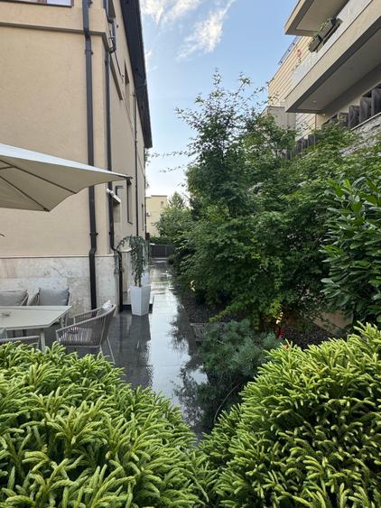 Apartament cu 4 camere în Casin