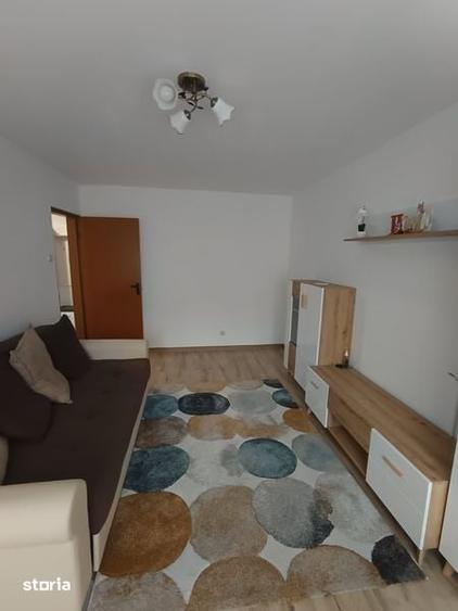 Apartament cu 2 camere decomandat în Ostroveni
