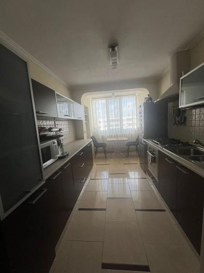 Apartament cu 3 camere în Dacia
