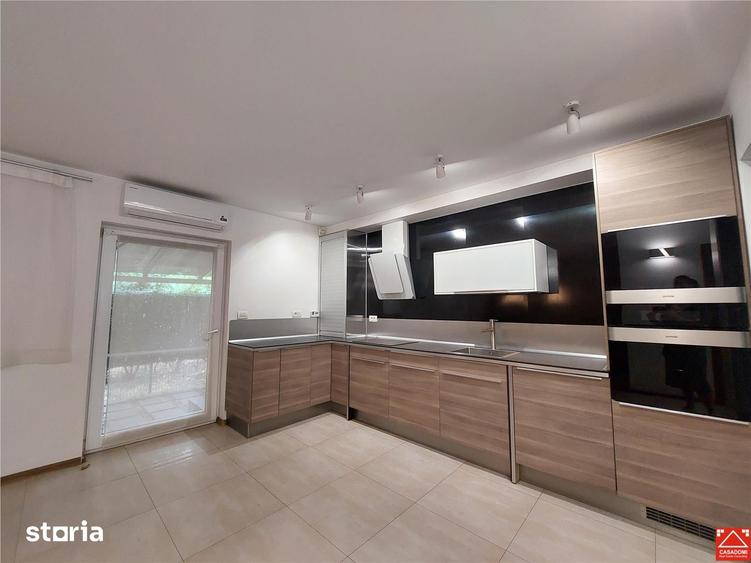 Casă cu 4 camere cu Teren 187 Mp în Grădiște