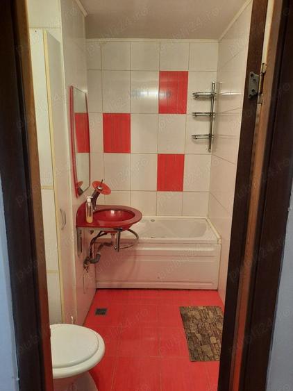 Apartament cu 2 camere decomandat în Cantemir