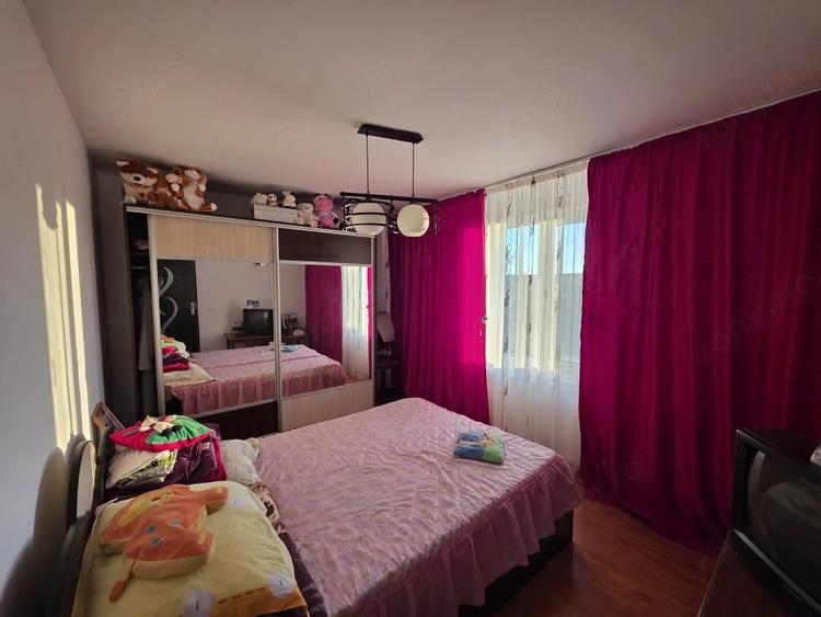 CASA P+E+M, 2340 mp teren - VALEA MARULUI - 12