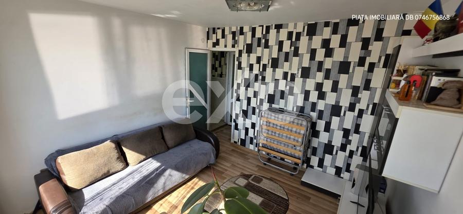Apartament cu 2 camere decomandat, mobilat în Micro 9