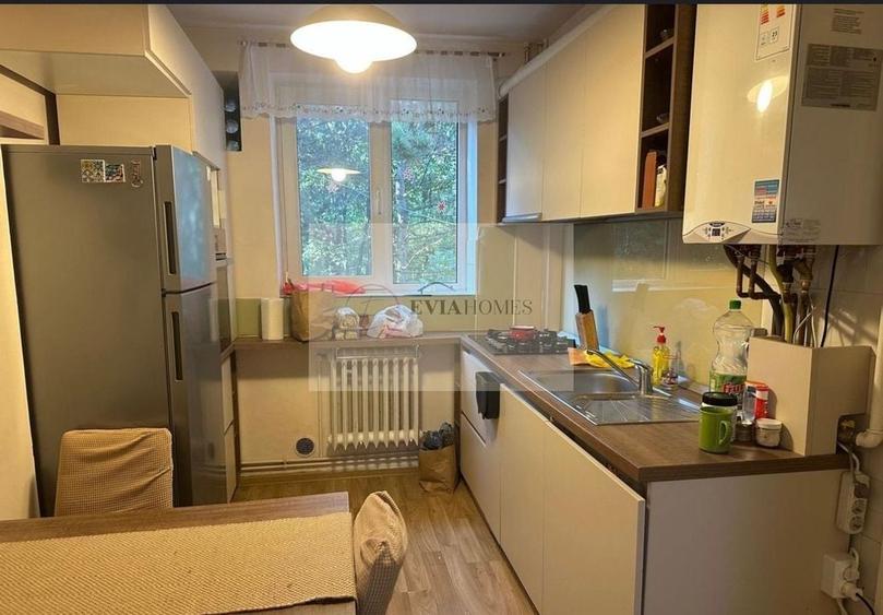 Apartament cu 3 camere semidecomandat, mobilat în Gheorgheni — fotografia 3