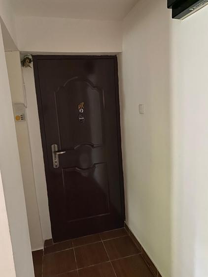 Apartament cu 2 camere semidecomandat în Nord