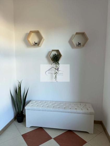 Apartament cu 2 camere semidecomandat, mobilat în Zorilor