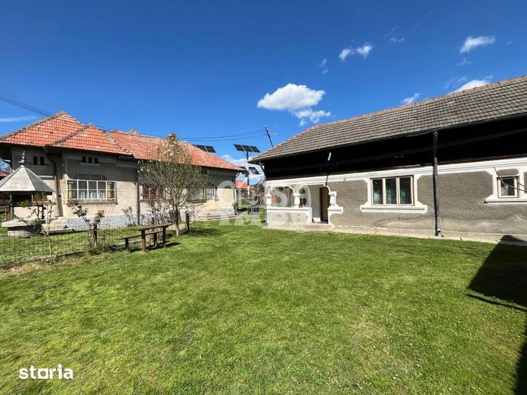 Casă cu 5 camere cu Teren 1187 Mp în Tătărani
