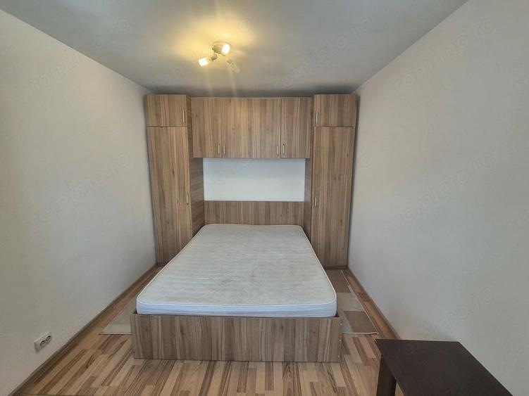 Apartament cu 2 camere nedecomandat în Micro II