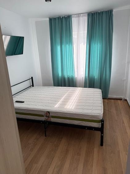 Apartament cu 2 camere decomandat în Astra