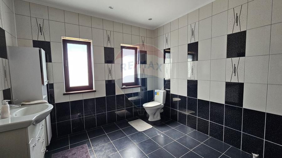 Casă / Vilă cu 6 camere de vânzare in Hânțești, Suceava - 45