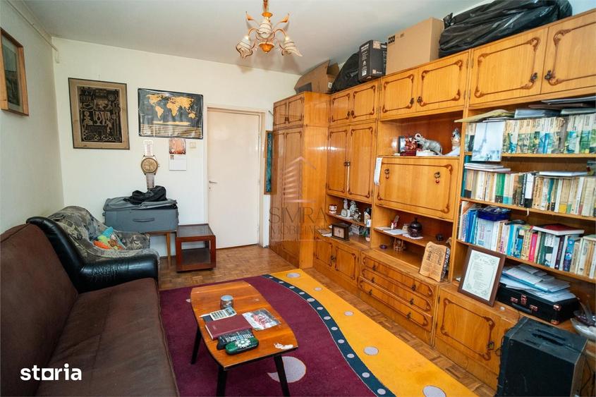 Apartament cu 3 camere decomandat în Dacia