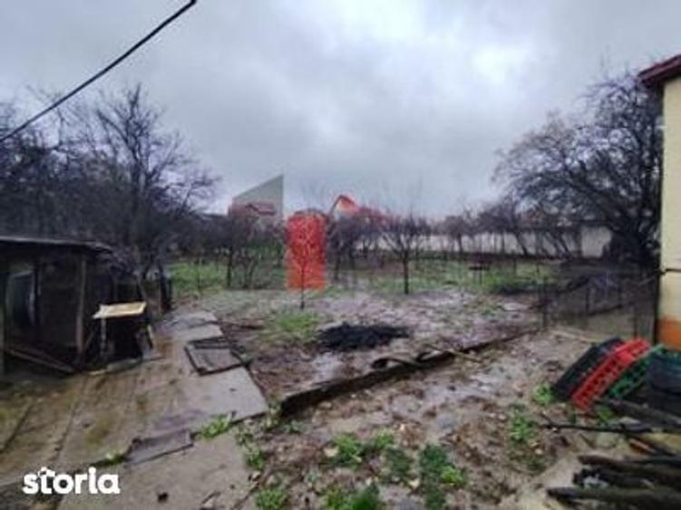 Casă cu 4 camere cu Teren 3400 Mp în Pantelimon