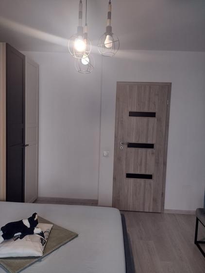 Apartament cu 2 camere decomandat în Titan