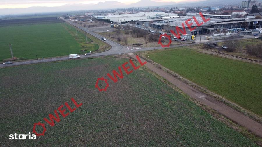 Teren de 35000 mp, în Central