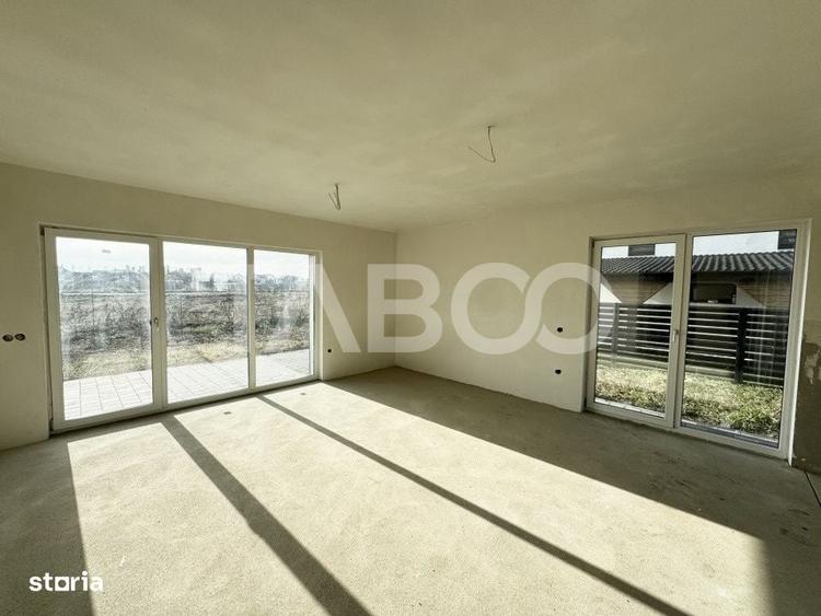 Casă cu 4 camere cu Teren 120 Mp în Vest