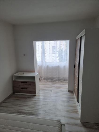 Apartament cu 2 camere semidecomandat în Moșnița Veche