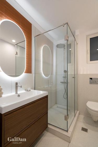 Apartament cu 4 camere, mobilat în Universitate