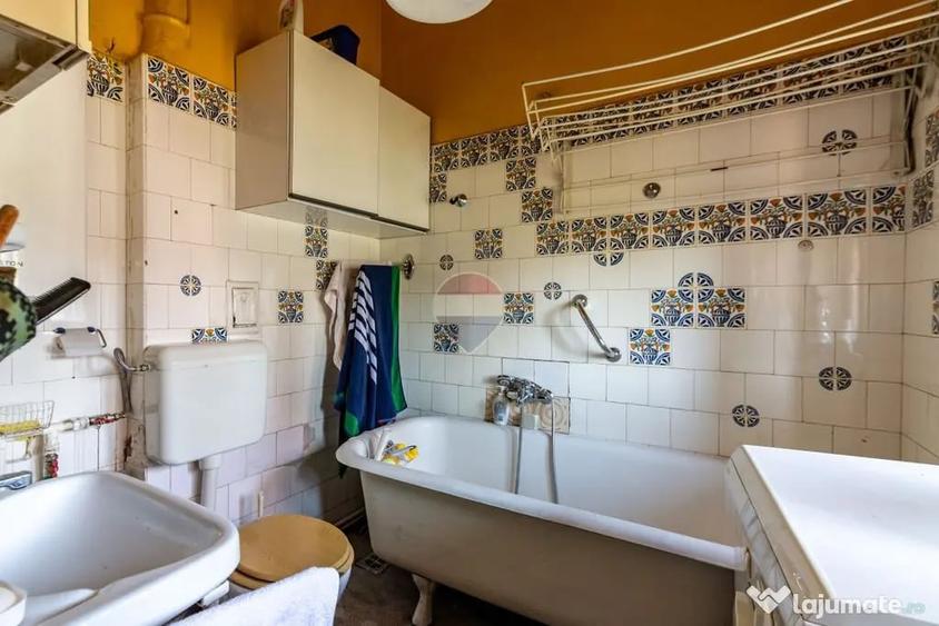 Casă cu 7 camere cu Teren 241 Mp în Kiseleff