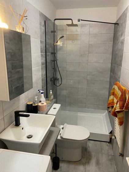 Apartament cu 2 camere decomandat în Ștrand