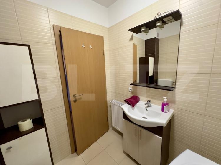Apartament cu 2 camere decomandat, mobilat în Cetate